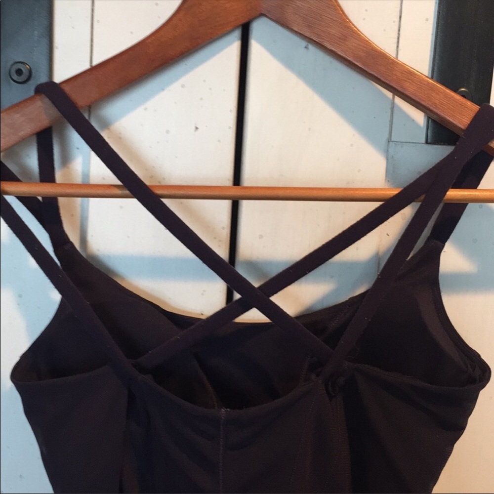 Lululemon tank - Picture 4 of 8